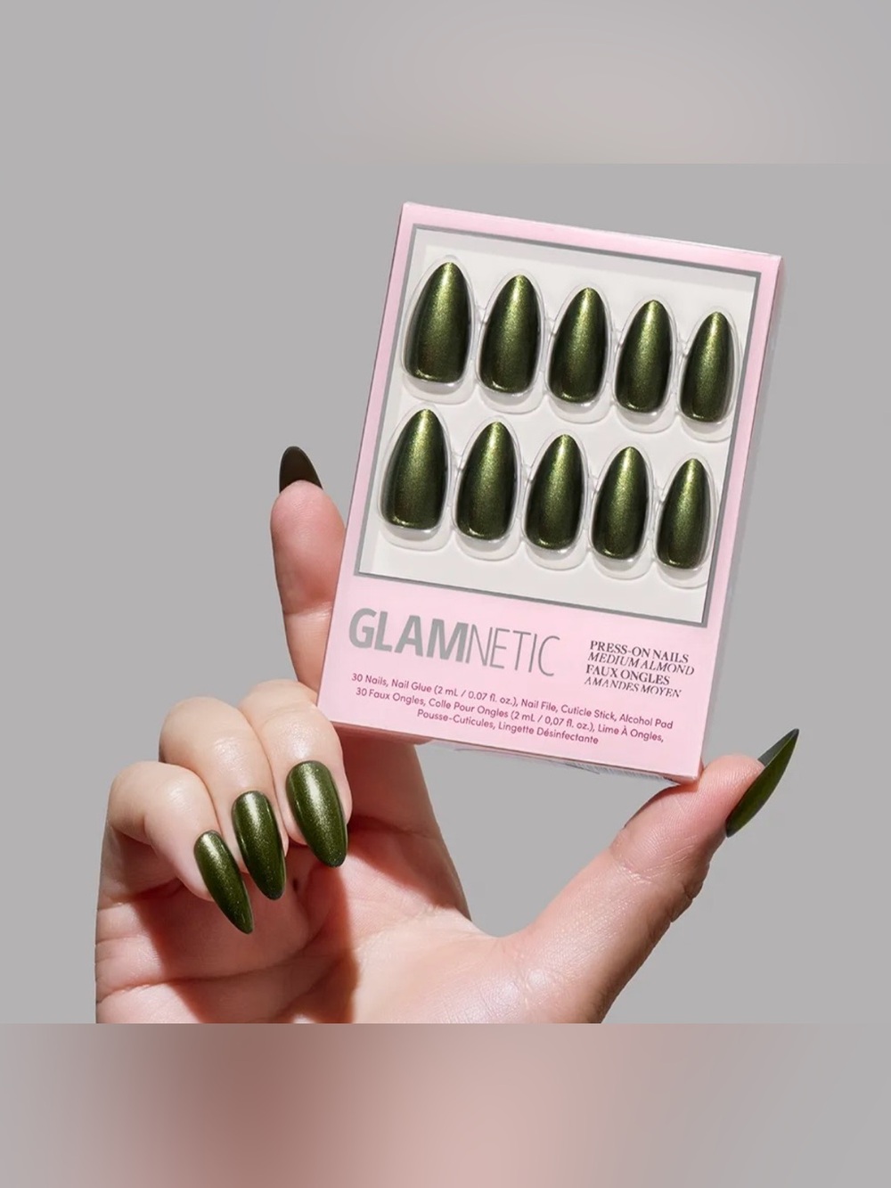 Glamnetic Medium Almond Press-On Nails in CUTIE PINE nib